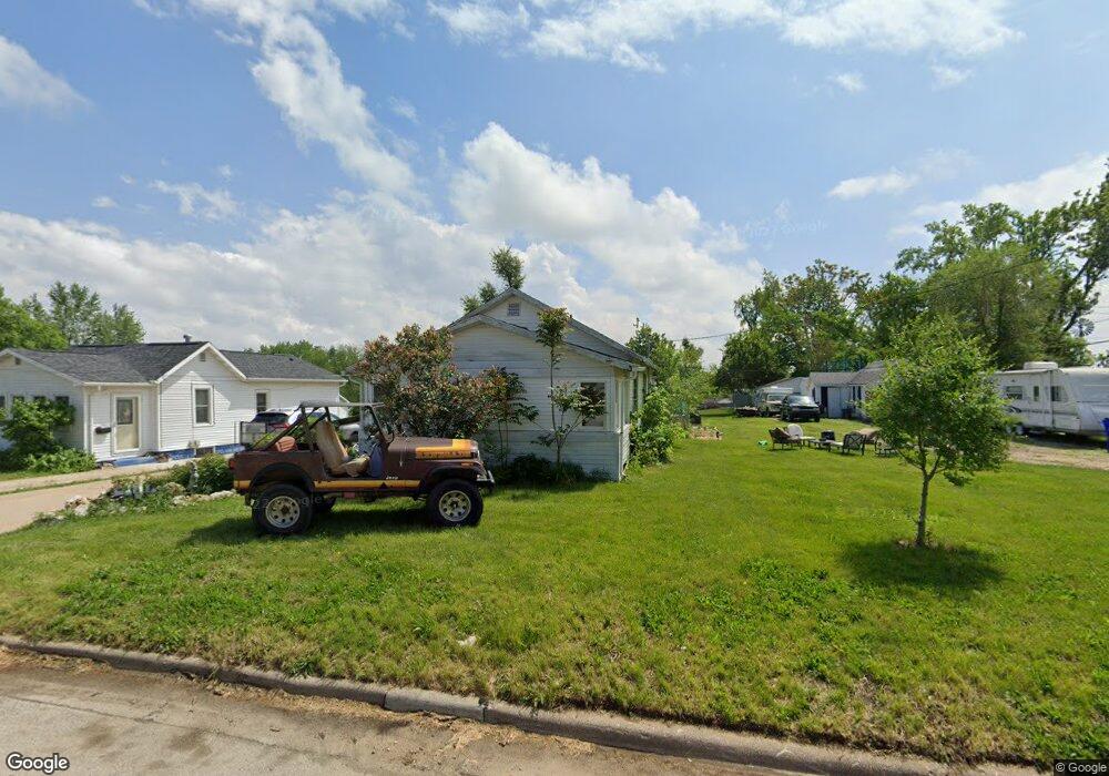 2483 Fruitland Blvd SW, Cedar Rapids, IA 52404 - photo 1