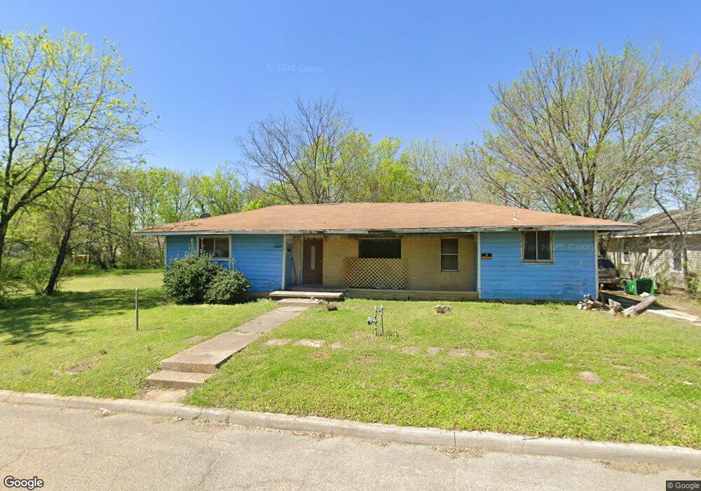 520 N Burnett St, Sapulpa, OK 74066 - photo 1