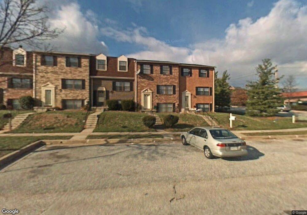 4704 Grand Bend Dr, Catonsville, MD 21228 - photo 1