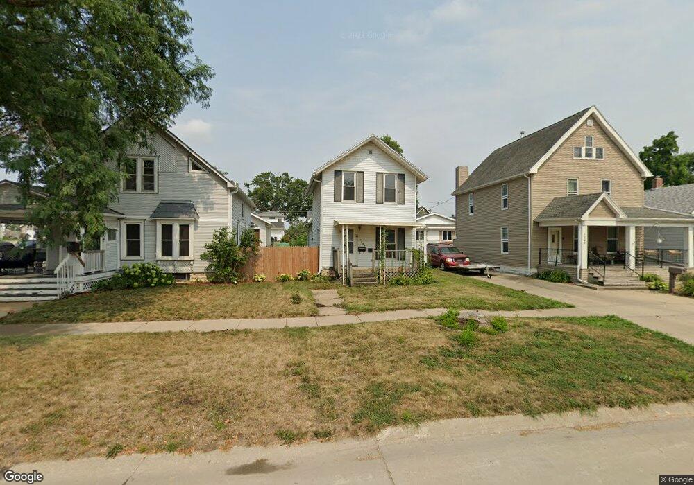 1205 2nd St SW, Cedar Rapids, IA 52404 - photo 1