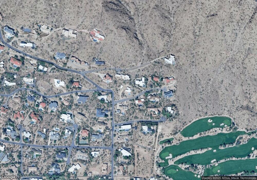 5602 E Wonderview Rd, Phoenix, AZ 85018 - photo 1