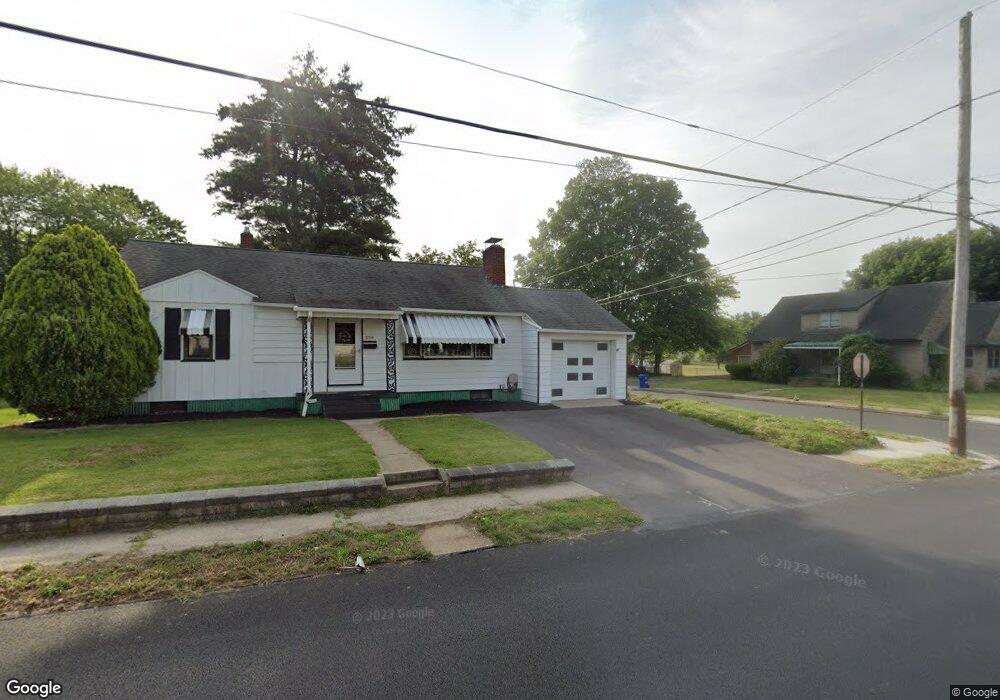 509 S Turbot Ave, Milton, PA 17847 - photo 1