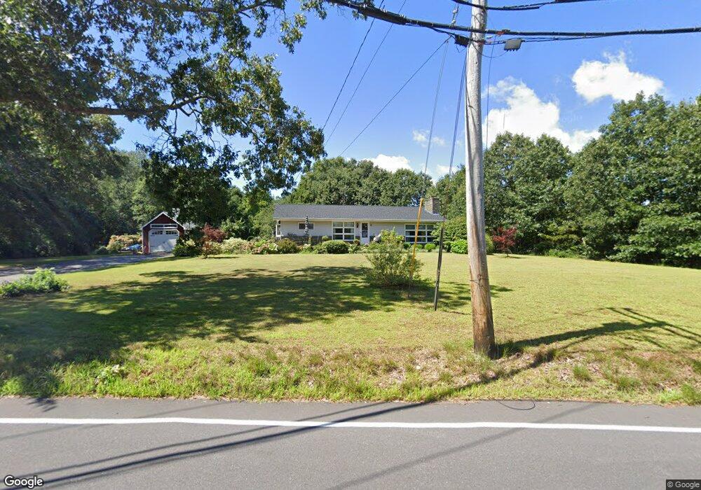 1512 Old Colchester Rd, Oakdale, CT 06370 - photo 1