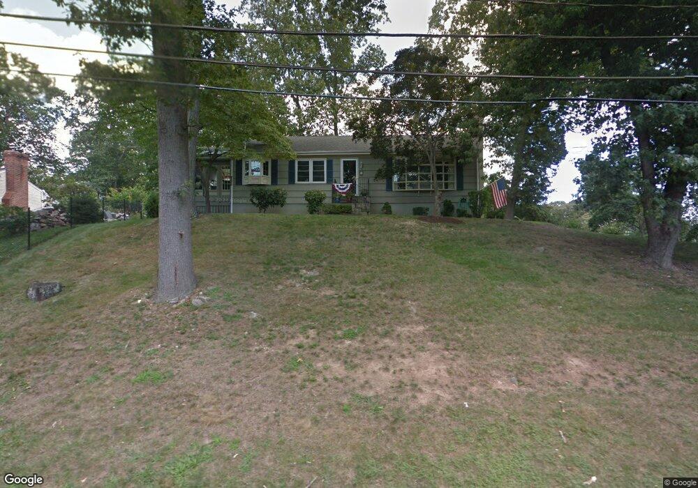 2 Boulder Rd, Norwalk, CT 06854 - photo 1