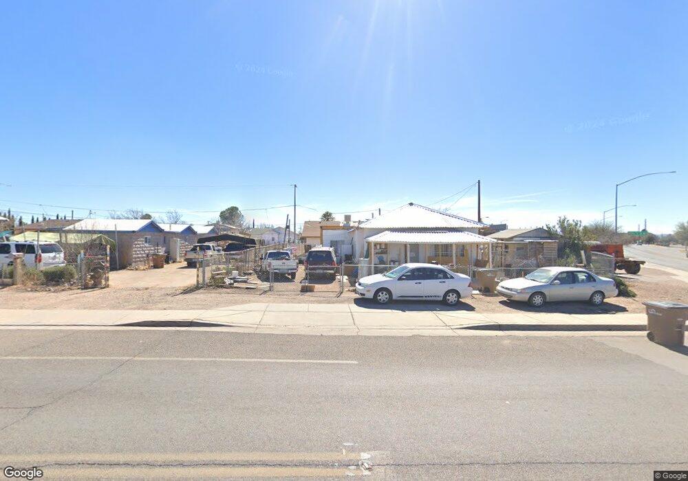 631 1/2 E 18th St, Douglas, AZ 85607 - photo 1