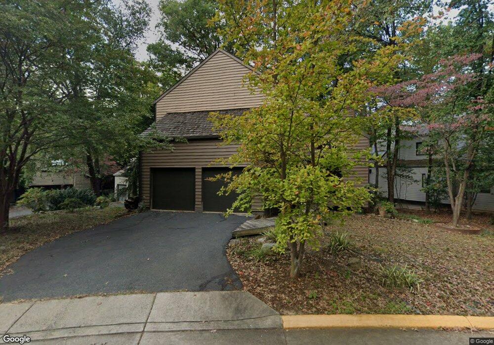 11506 Turnbridge Ln, Reston, VA 20194 - photo 1