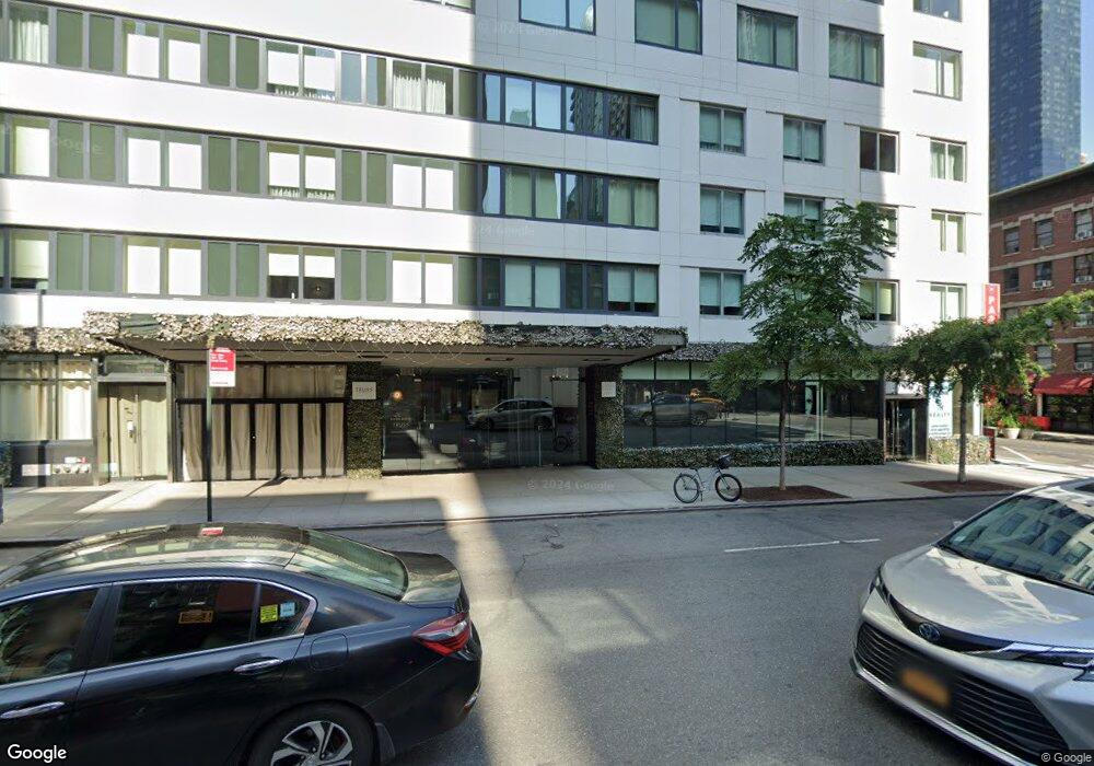 LANA unit 10D, New York, NY 10018 - photo 1