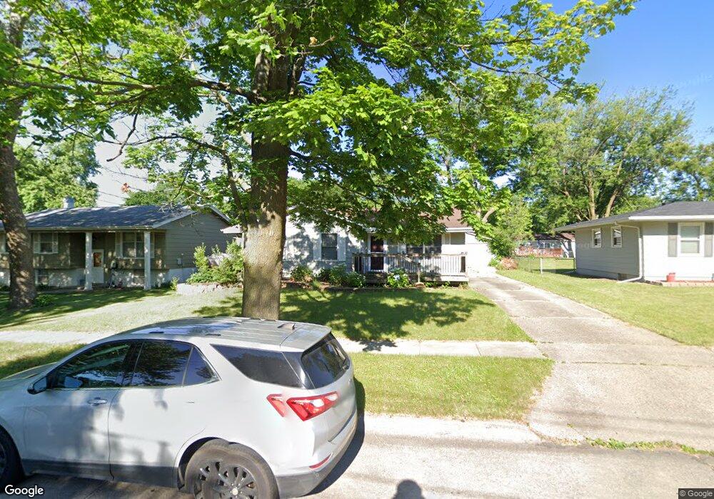 3746 SE 11th St, Des Moines, IA 50315 - photo 1