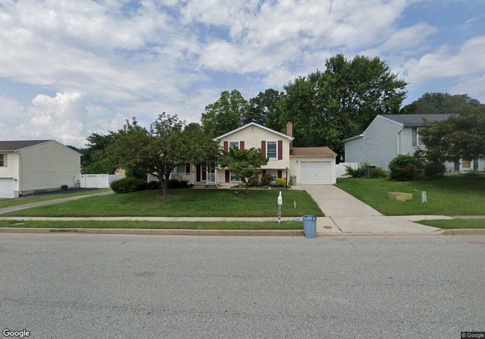 226 Compass Rd, Essex, MD 21221 - photo 1