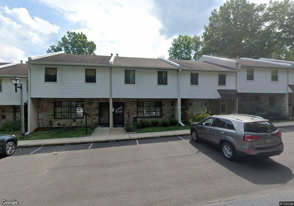 305 Woodside Cir unit 23, Dresher, PA 19025 - photo 1