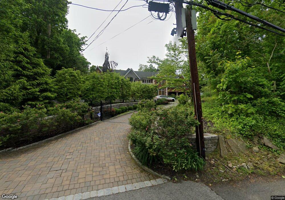 100 Old Army Rd, Scarsdale, NY 10583 - photo 1