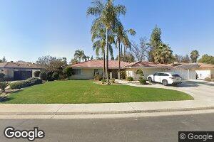 2401 Scarborough Ln, Bakersfield, CA 93309