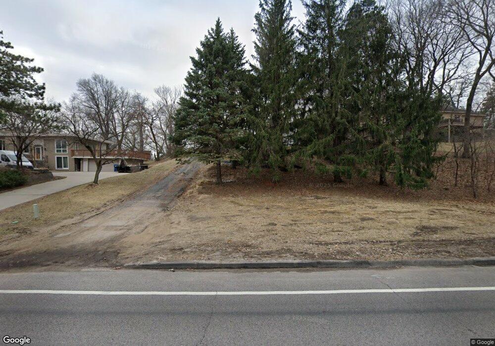 15501 Excelsior Blvd, Minnetonka, MN 55345 - photo 1