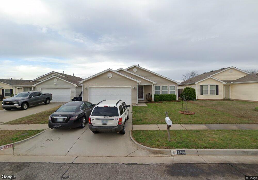 9409 Checkerbloom Dr, Oklahoma City, OK 73165 - photo 1