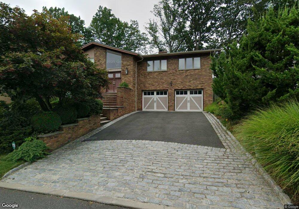 34 Snyder Rd, Englewood Cliffs, NJ 07632 - photo 1