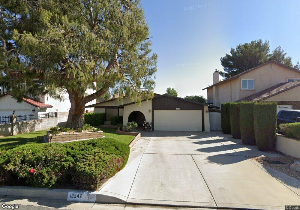 12547 Elmcroft Ln, Victorville, CA 92395 - photo 1