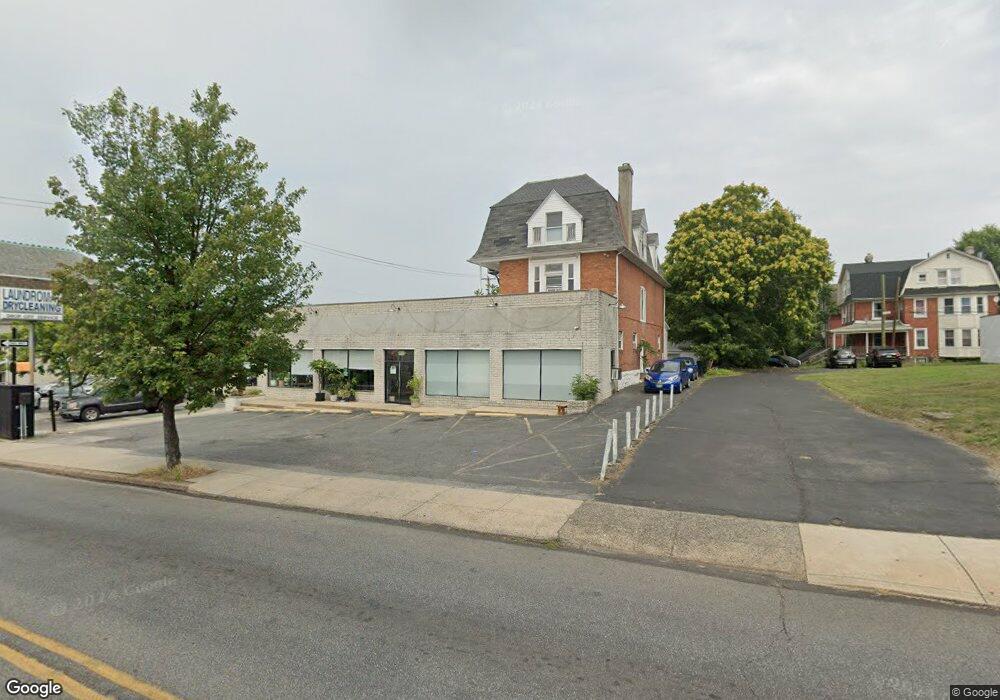 61 E Baltimore Ave, Lansdowne, PA 19050 - photo 1