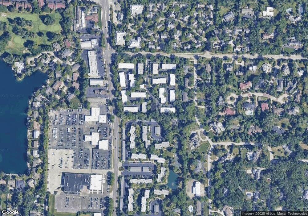 1575 Winnetka Rd unit 1575, Glenview, IL 60025 - photo 1