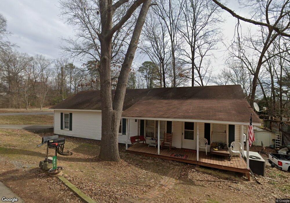 256 N Sequoyah Cir NE, Calhoun, GA 30701 - photo 1