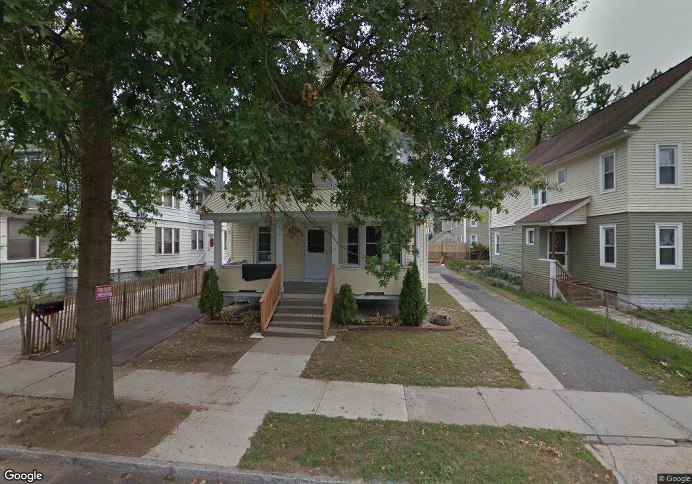 37 Crown St unit 39, Springfield, MA 01108 - photo 1