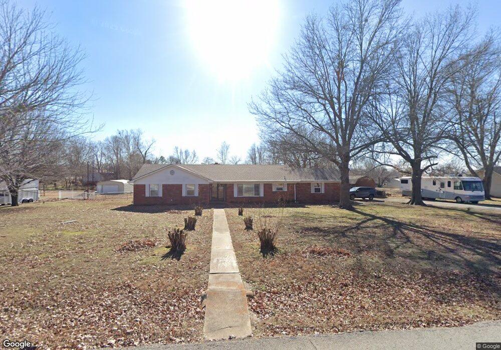 10 Fair Oaks Rd, Broken Arrow, OK 74014 - photo 1