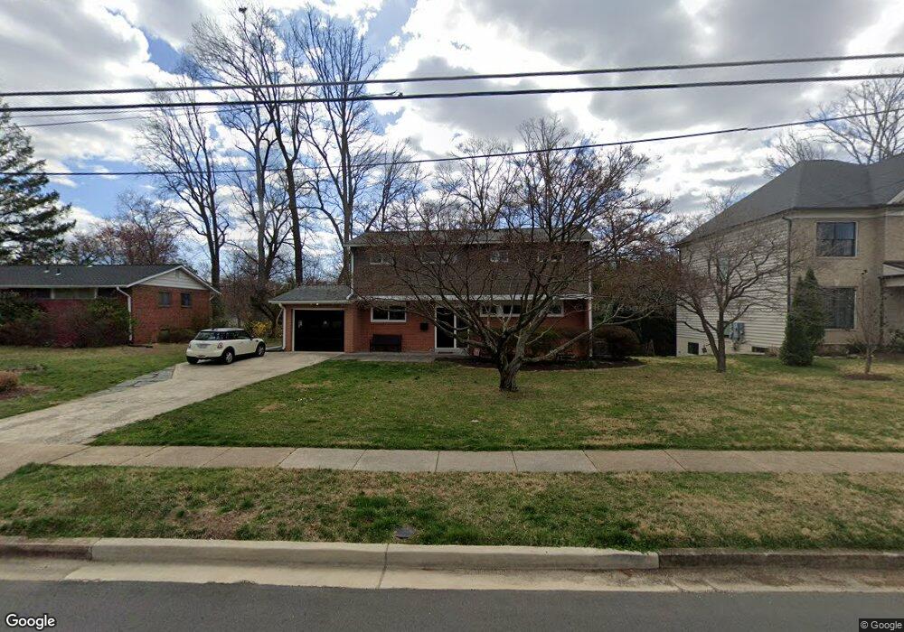 6905 Strata St, McLean, VA 22101 - photo 1