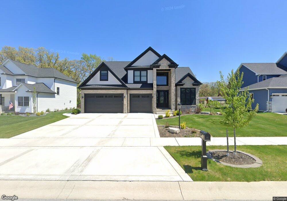 2042 Louis Dr, Crown Point, IN 46307 - photo 1