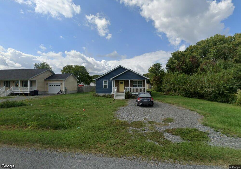 59 W Potomac Dr, Colonial Beach, VA 22443 - photo 1