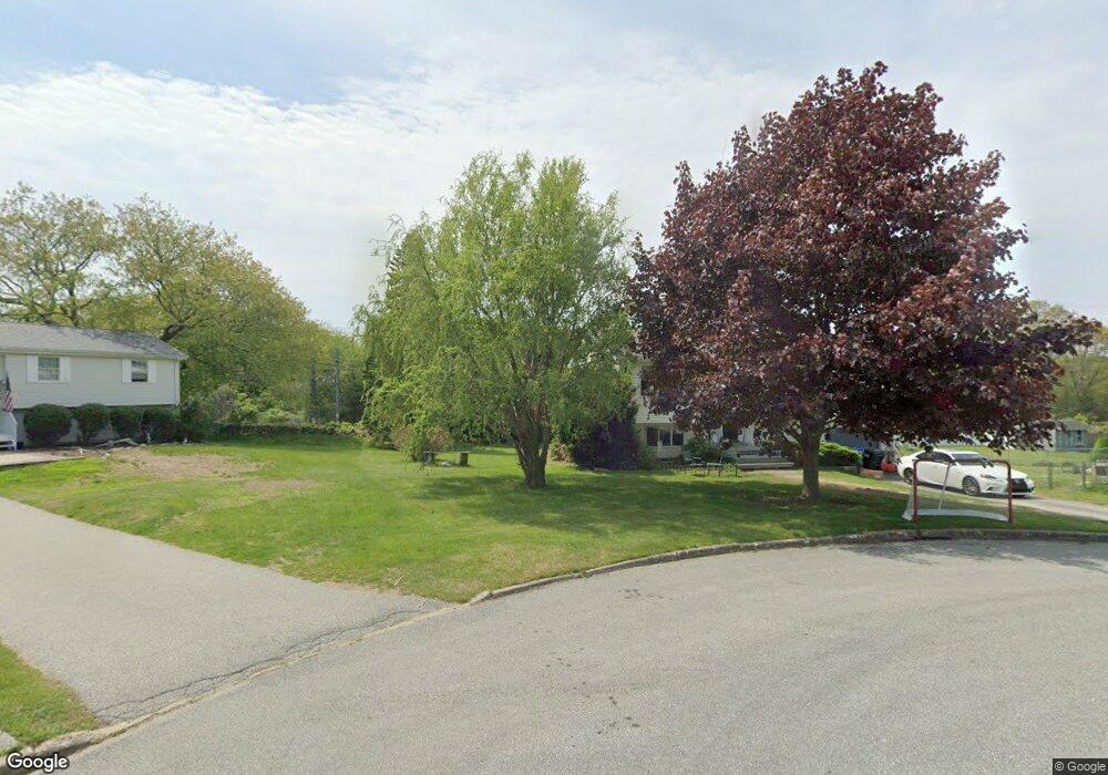 241 Seneca Dr, Groton, CT 06340 - photo 1