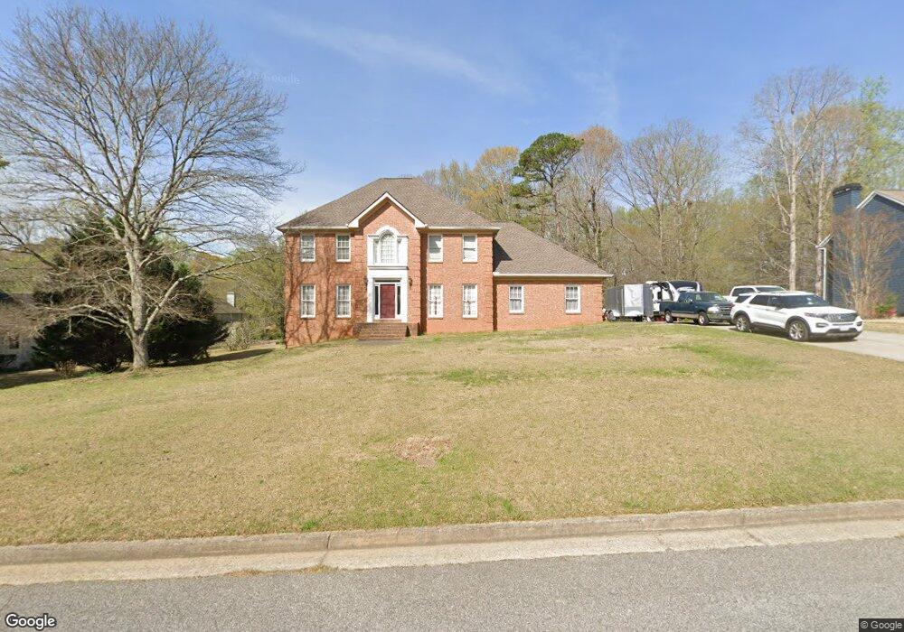 8479 Waverly Dr unit 2, Jonesboro, GA 30236 - photo 1