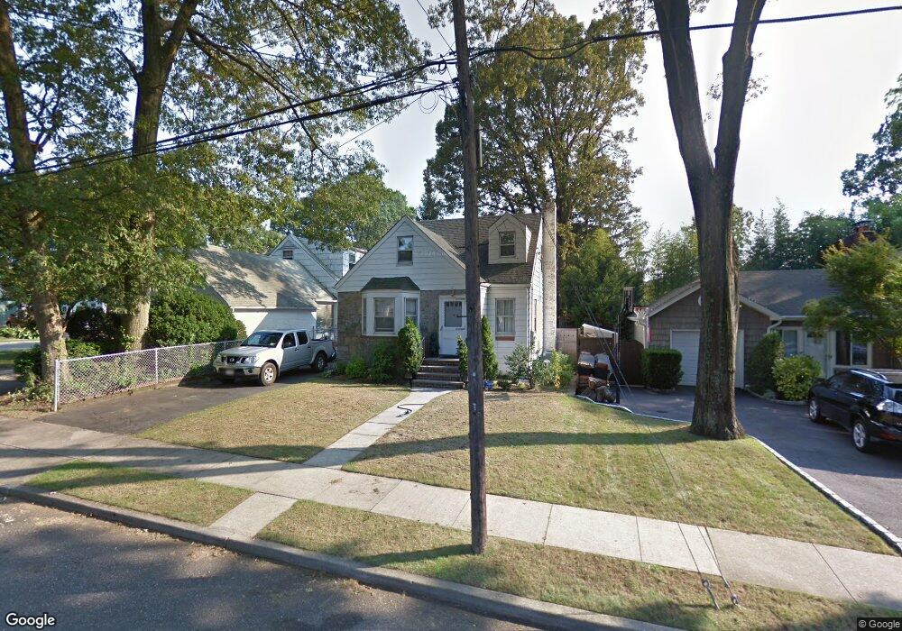 465 Coolidge St, West Hempstead, NY 11552 - photo 1