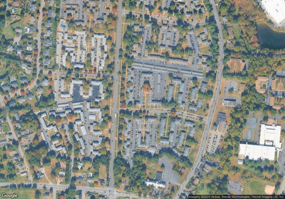 68 Knox Terrace unit 2B, Wayne, NJ 07470 - photo 1