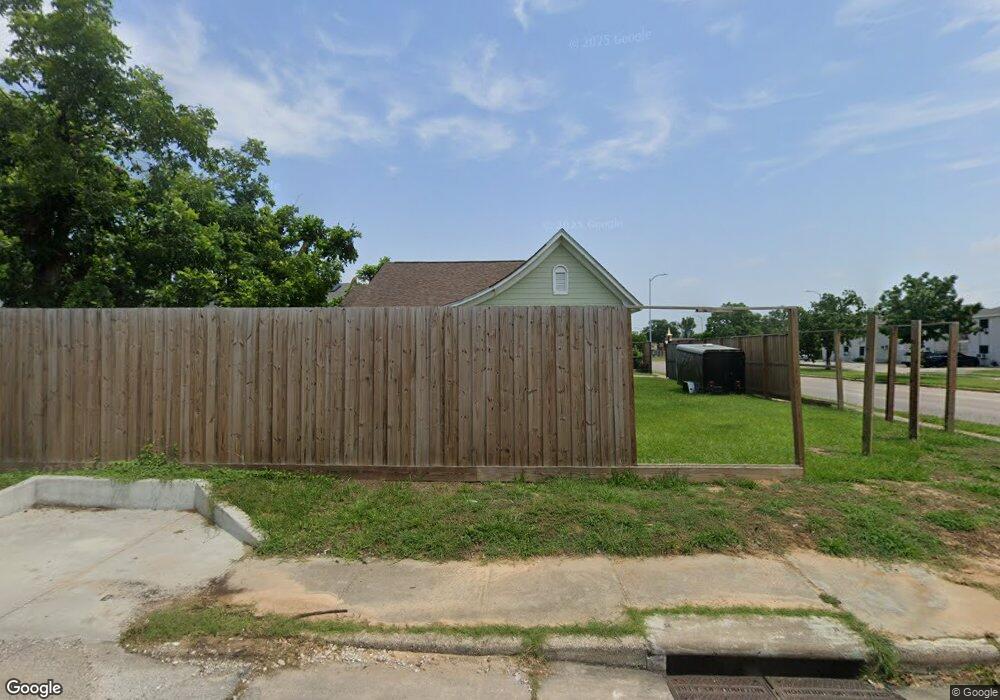 1015 Turner Dr, Houston, TX 77076 - photo 1