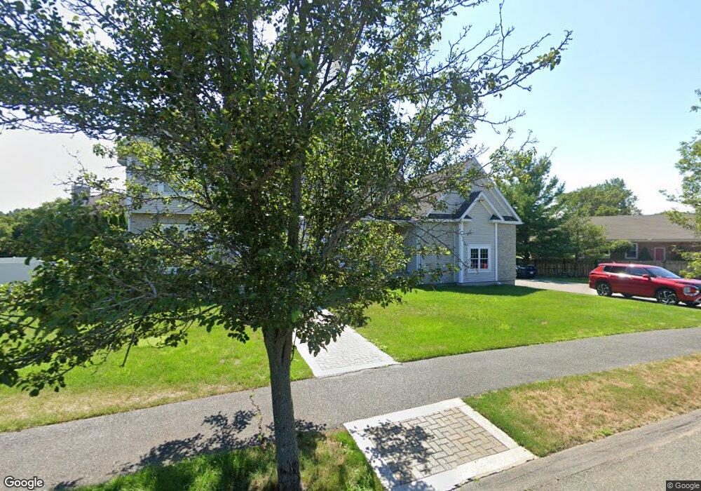 5 Christian Ln, Danvers, MA 01923 - photo 1