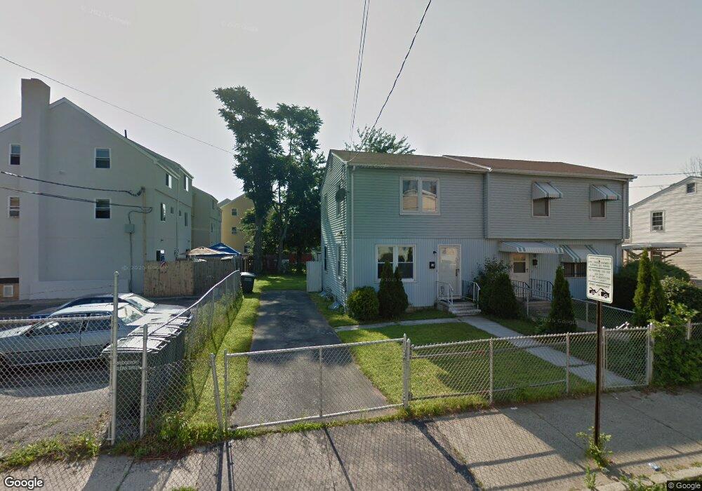 42 Gilmore St, Bridgeport, CT 06608 - photo 1