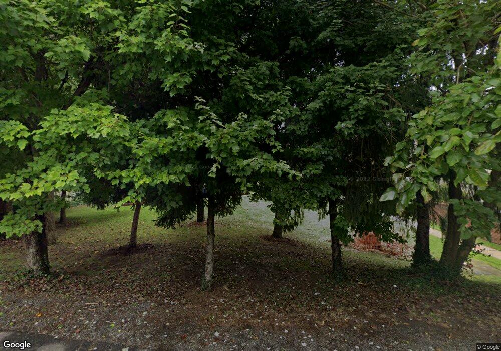 6189 Vine Forest Ct, Falls Church, VA 22044 - photo 1