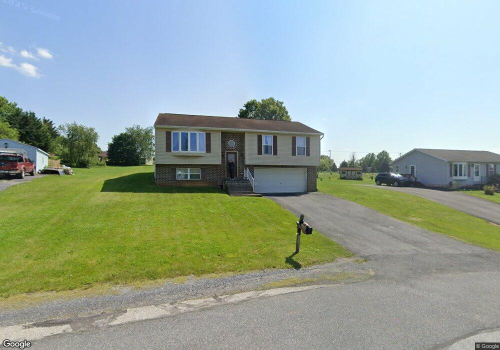 2634 Tattoo Dr, Chambersburg, PA 17202 - photo 1