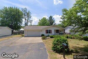 713 Lawrence Ln, Prophetstown, IL 61277