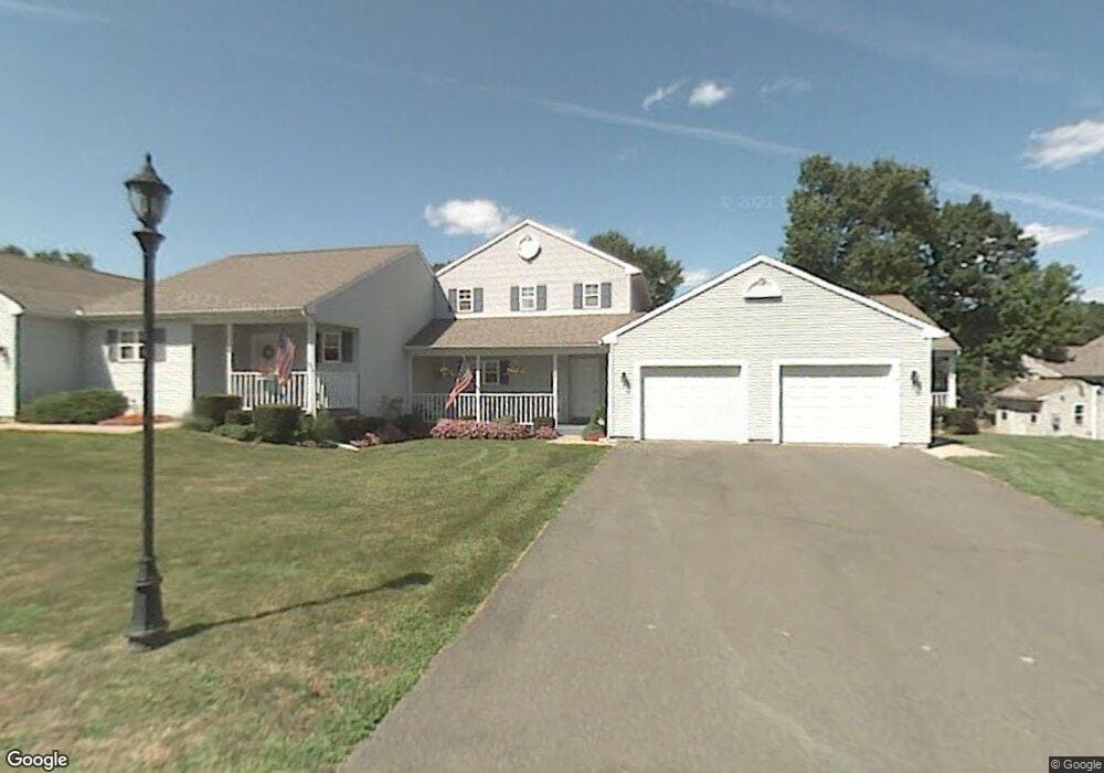 66 Dibble Hollow Ln, Windsor Locks, CT 06096 - photo 1