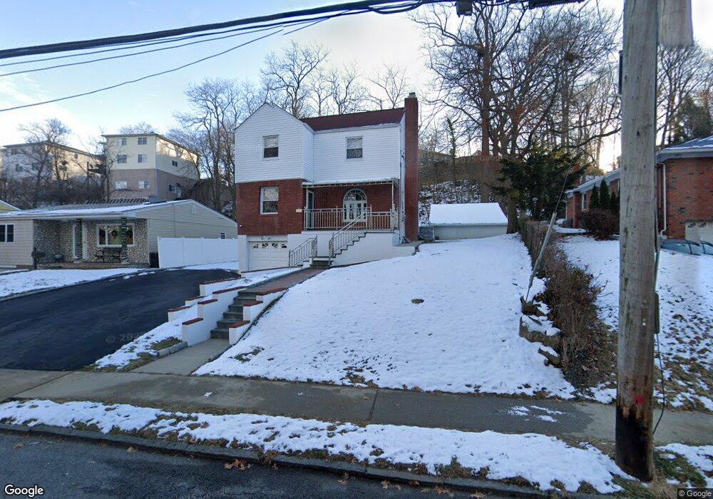 454 Midland Ave, Yonkers, NY 10704 - photo 1