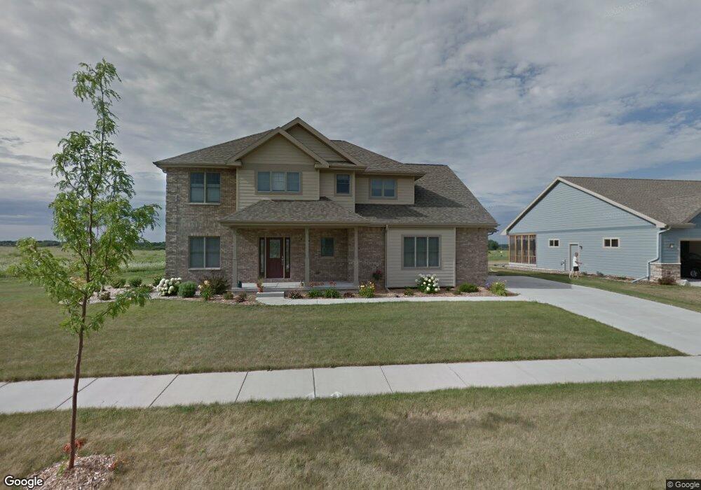 5216 Buttonbush Dr, Fitchburg, WI 53711 - photo 1