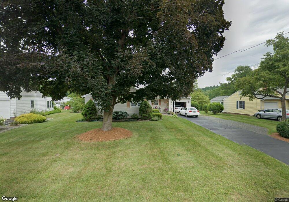 44 Dalewood Rd, Newington, CT 06111 - photo 1