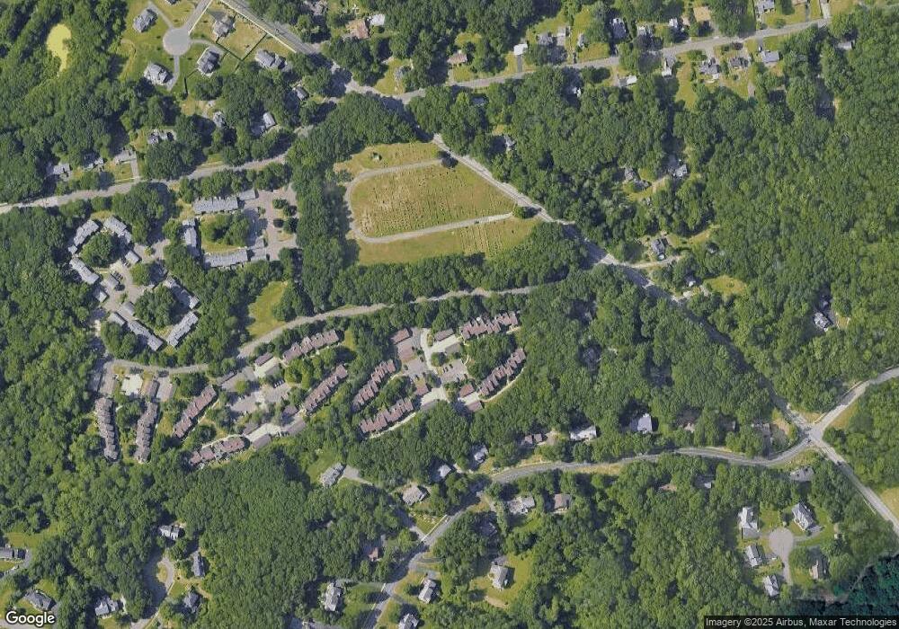 208 Conestoga Way, Glastonbury, CT 06033 - photo 1