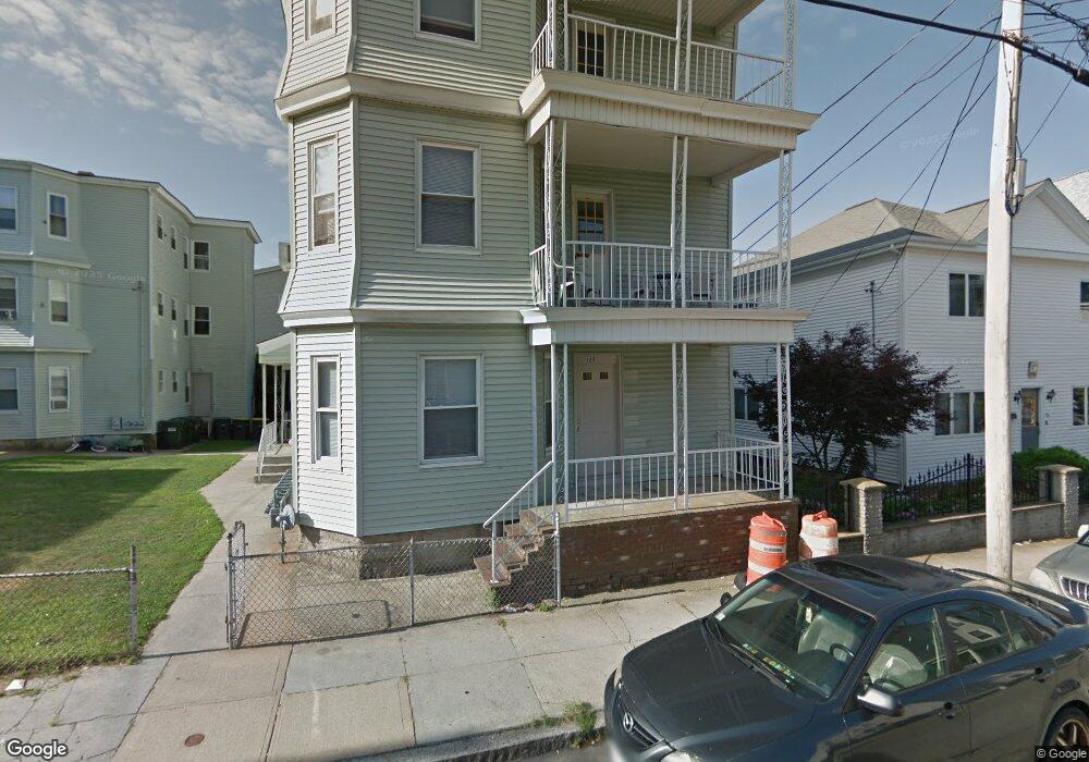 123 Barnes St unit 3F, Fall River, MA 02723 - photo 1