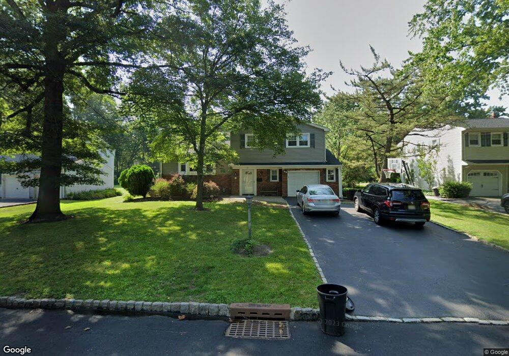 40 Crane Cir, New Providence, NJ 07974 - photo 1