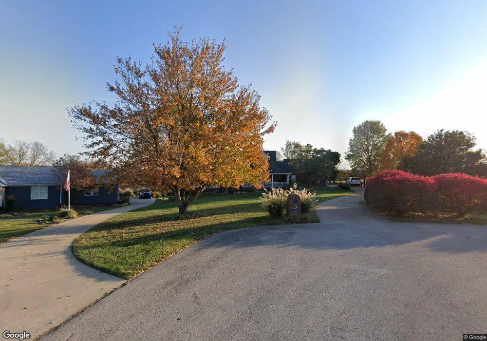 112 Mahan Ct, Frankfort, KY 40601 - photo 1