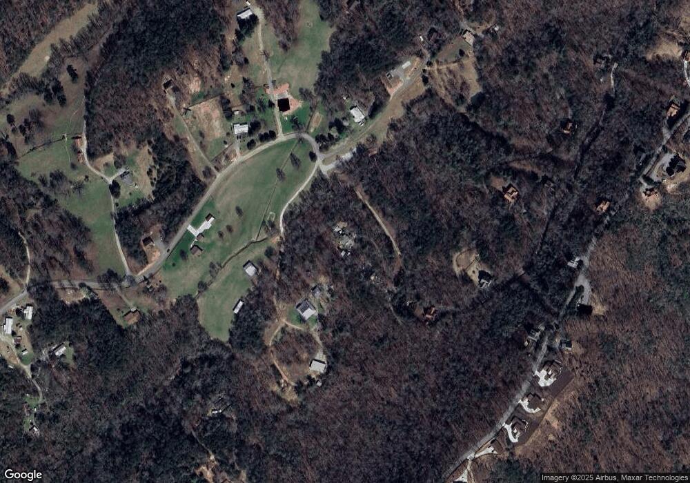 160 Spruce Cir, Mineral Bluff, GA 30559 - photo 1