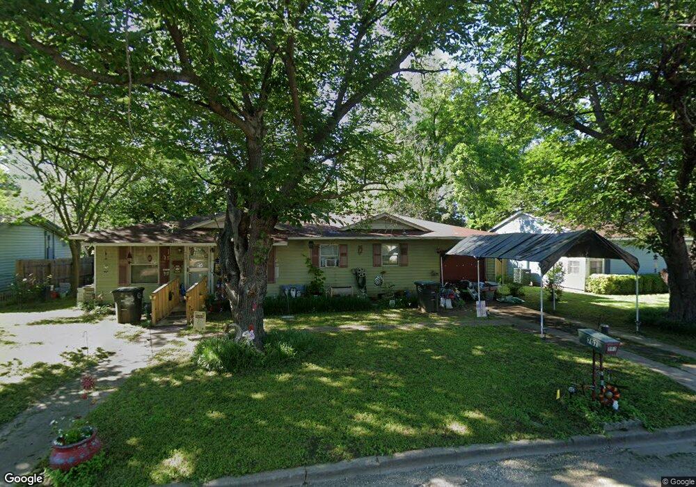 707 Turner St, Cleburne, TX 76033 - photo 1
