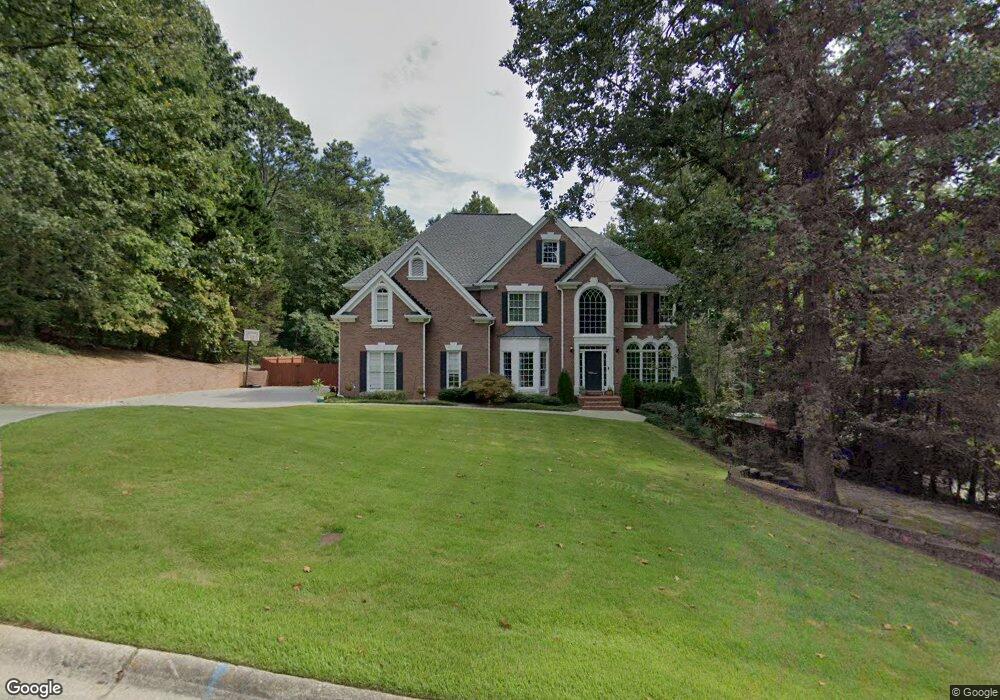 5251 Regency Lake Ct unit 11, Sugar Hill, GA 30518 - photo 1