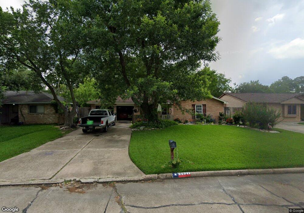 16927 David Glen Dr, Friendswood, TX 77546 - photo 1
